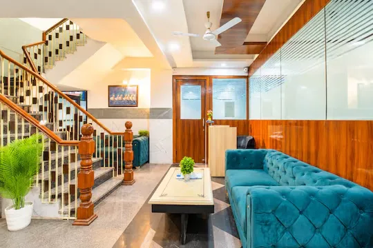 five star hotels in hotel quadis central noida