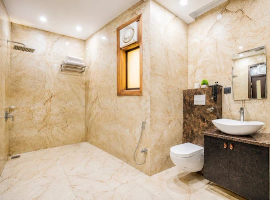 romantic hotels in hotel quadis central noida