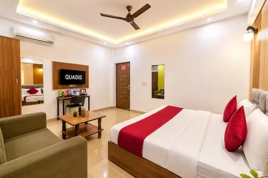 luxury hotels in hotel quadis - sector 51 noida noida