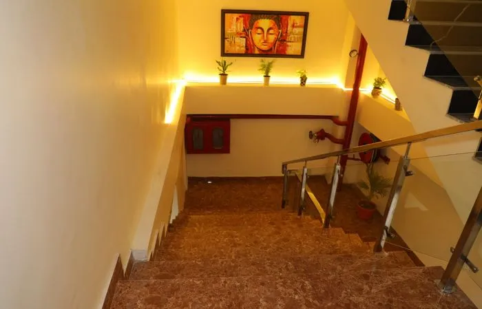 3 star hotel in sector 62 a, noida - hotel sarla inn