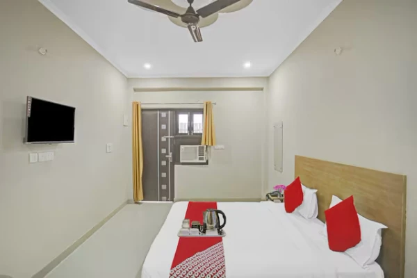 hotel with gym in sector 121, noida - hotel sky inn