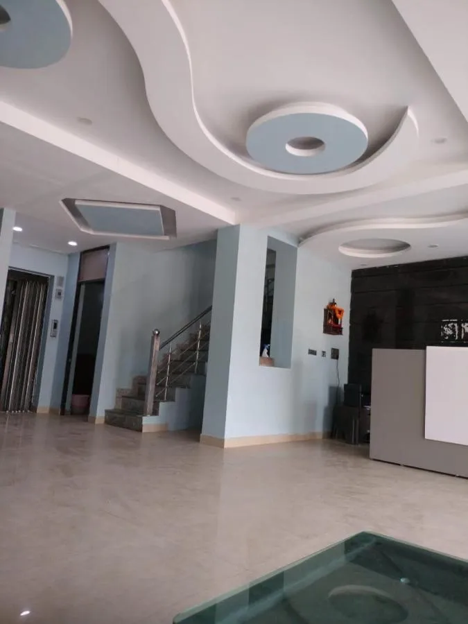couple friendly hotels in hotel soho 62 noida