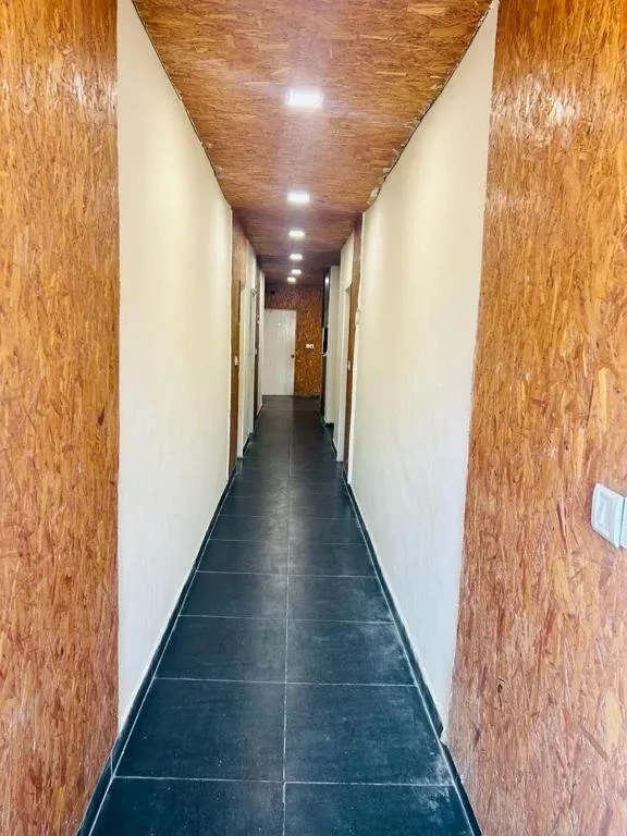 corporate hotels in hotel the arrow noida