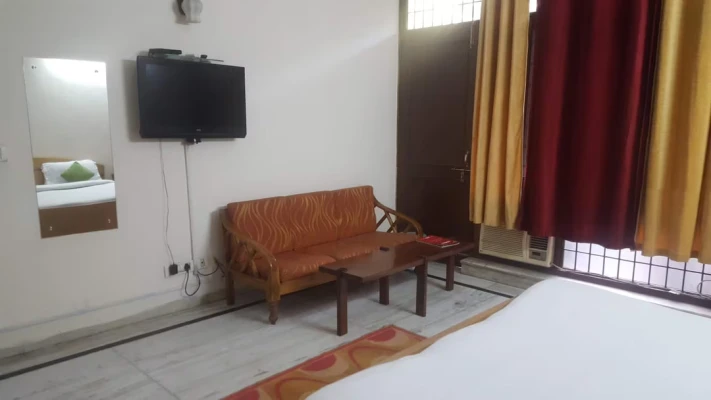 jacuzzi hotel in sector 63, noida - hotel the avasa