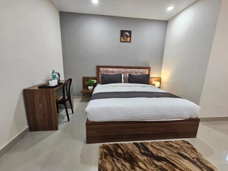 luxury hotels in hotel vistacrest noida sector 104 noida