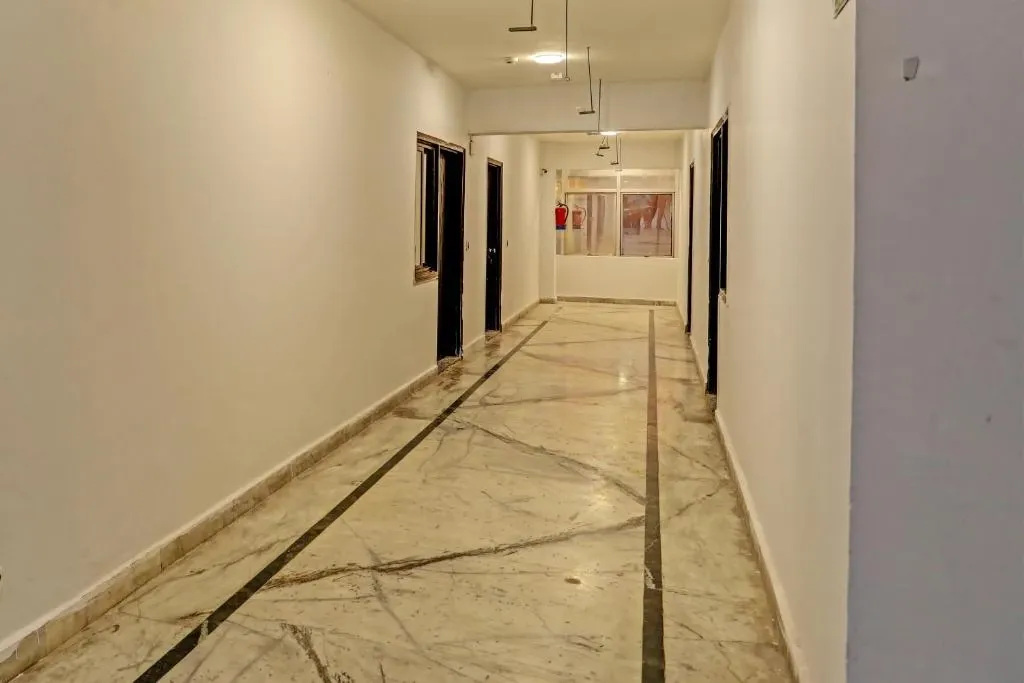 hotel with swimming pool in sector 15, noida - hotel wamson