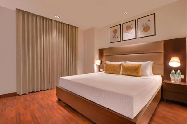 hotel near noida railway station - lemon tree hotel noida