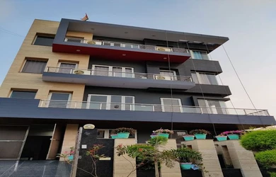 best 3 star hotels in merriment sector 70 noida