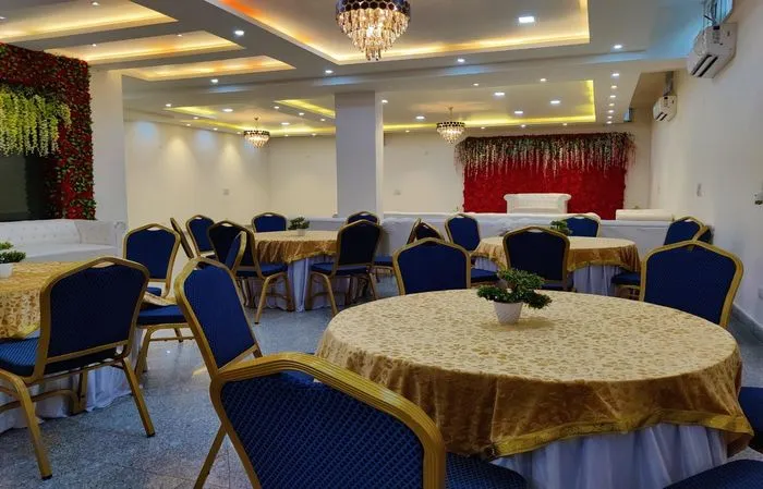 best luxury hotel in merriment sector 70 noida