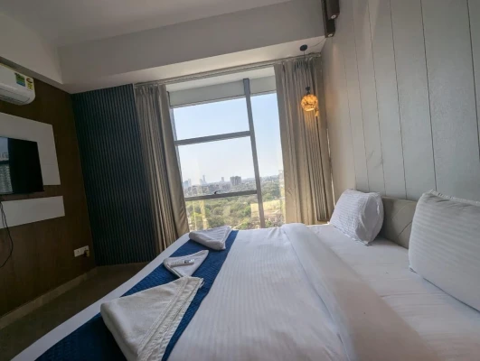 hotel with meeting room in sector 50, noida - nimantrana luxury suites