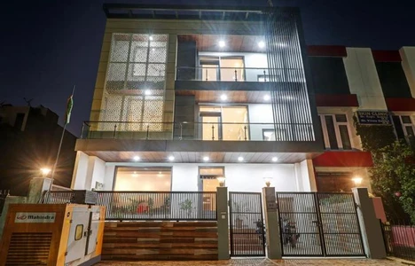 jacuzzi hotel in sector 12, noida - premium inn noida sector 12