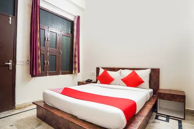 hourly stay hotels in ratiram palace noida