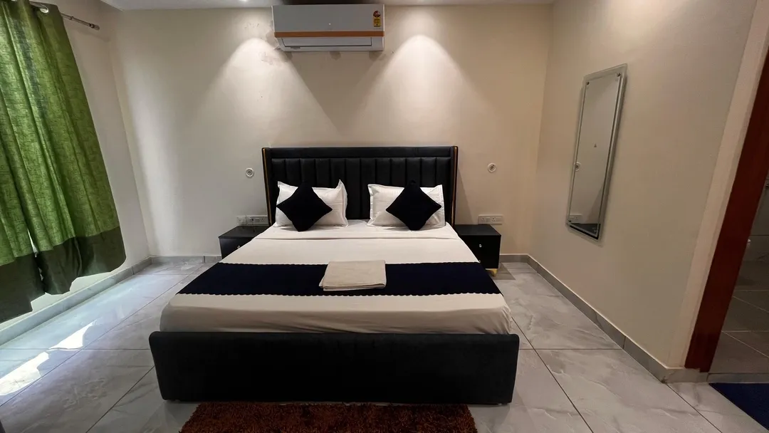 hotel room booking in sector 104, noida - royal hotel