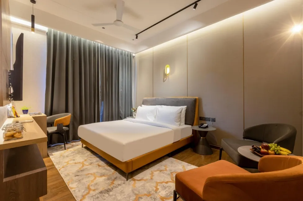 4 star hotels in saltstayz premier  noida near sector 18 metro station noida