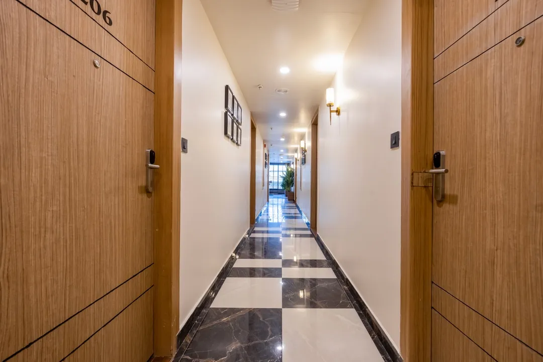 hourly stay in saltstayz premier sector 15 noida noida