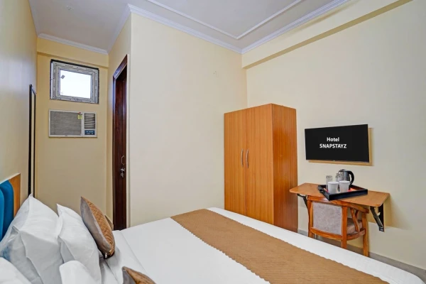 jacuzzi hotel in sector 121, noida - snap stayz