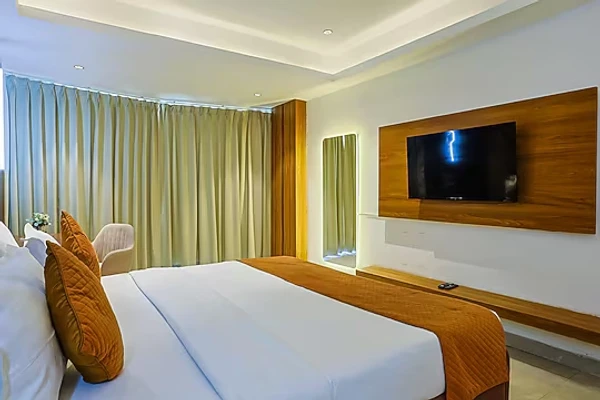 best day stay hotels in the hoften lotus court noida