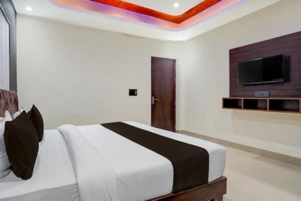 hotel room booking in sector 63, noida - the ivory loft