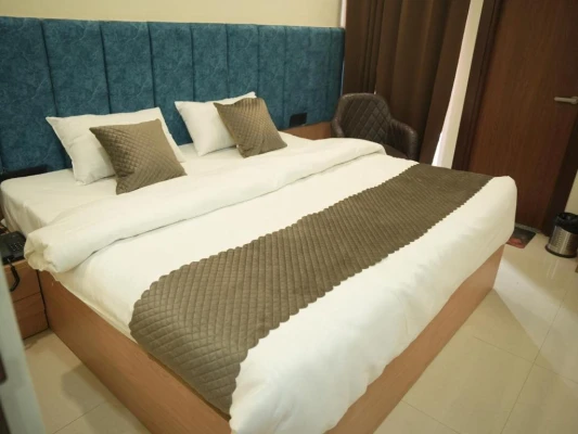 jacuzzi hotel in sector 82, noida - the raas guestline