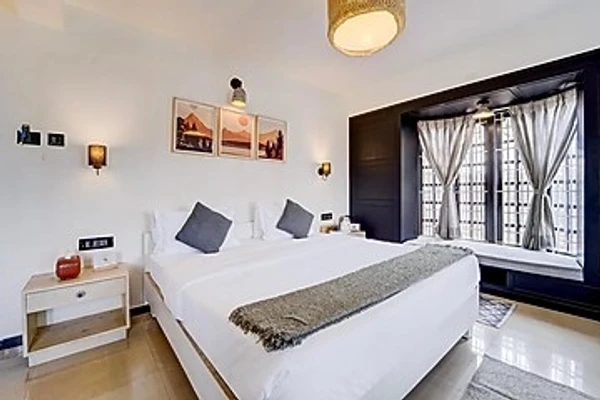 hotel near ooty airport - alaya stays cleft 3-bhk with garden, picturesque verandah