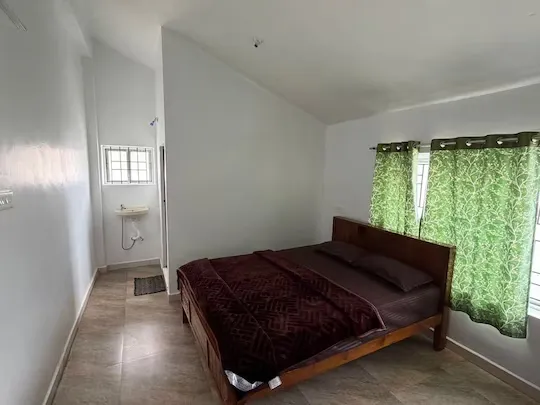 homestay in hollywood hills road, ooty for 10 members - majestry cottage