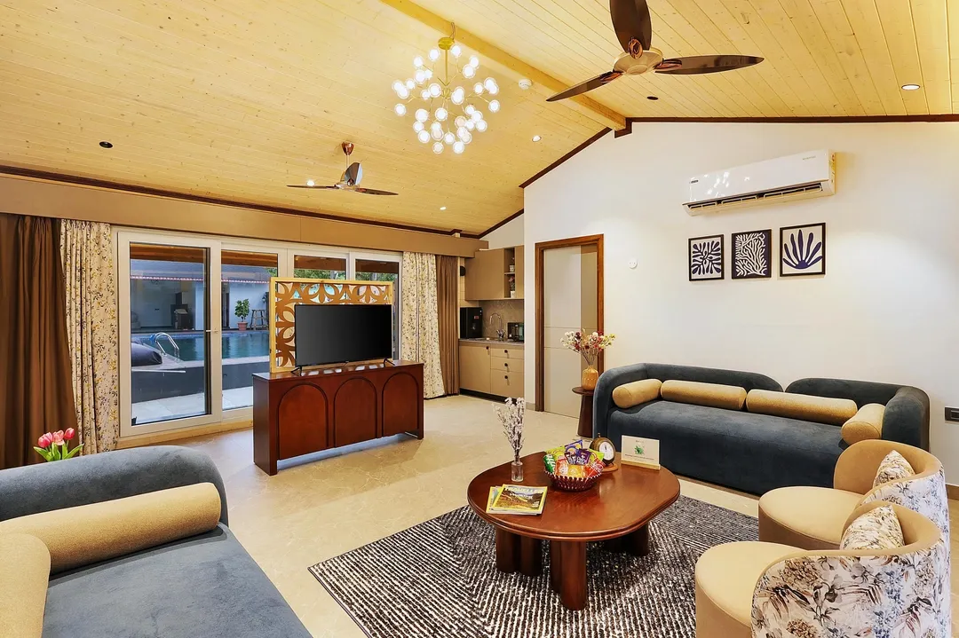 hotel with gym in tehsil baijnath, palampur - esh cottage hazel hillview suites by elivaas