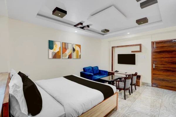best hotels for unmarried couples in hotel maple inn & banquet patna