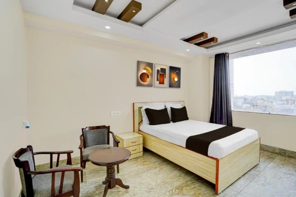 best hourly hotels in hotel maple inn & banquet patna