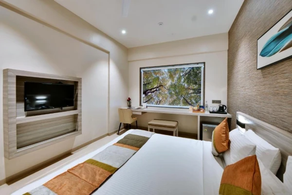 hotel in pithampur, pithampur for family - click hotel pithampur