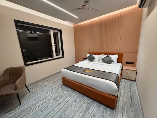 best unmarried couple friendly hotels in hotel mumbai house pithampur pithampur