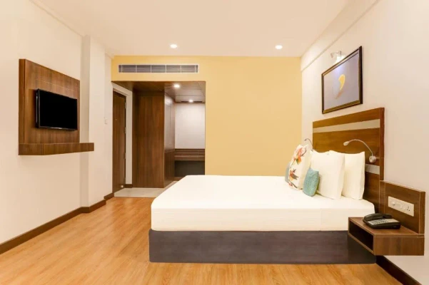 hotel with party hall in jungli ghat, port blair - lemon tree hotel port blair