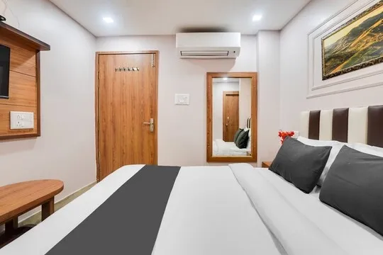 star hotels in hotel akshardham palace inn prayagraj