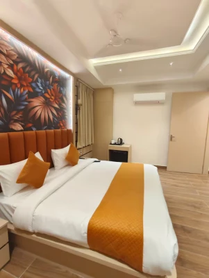 business hotels in hotel anand continental prayagraj