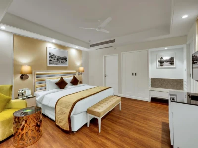 Hotel with free parking in magarpatta road, pune - amanora the fern hotel & club pune