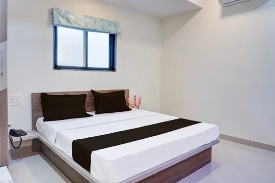 night stay hotels in atithi executive pune