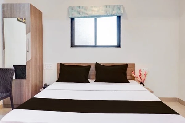 best hourly stay in atithi executive pune