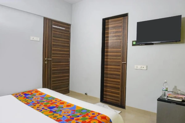 hotel in baner, pune for couples - baner executive