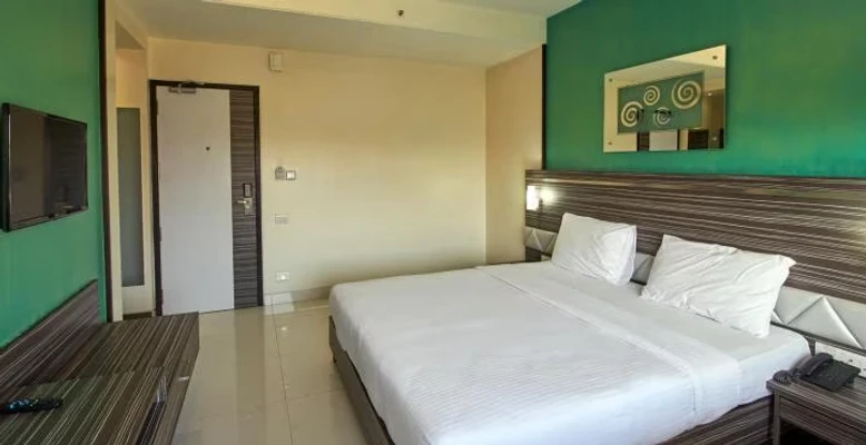 family holiday hotels in bizz tamanna hotel pune