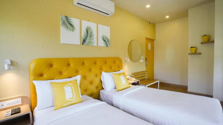 top luxury hotels in bloom hotel magarpatta pune