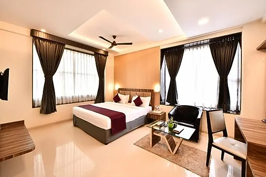 online room booking in chakan, pune - click hotel sagar plaza chakan