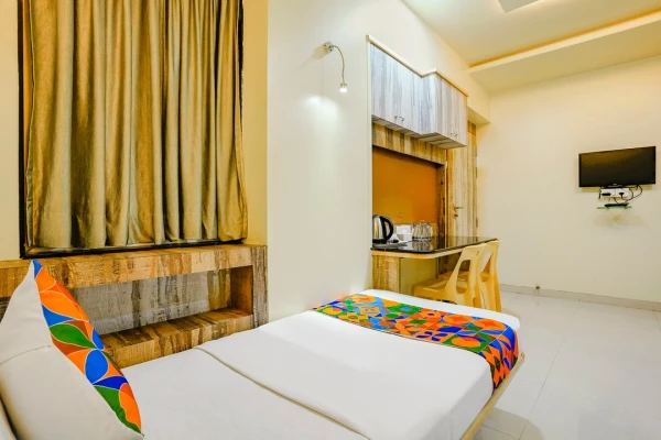 flexible hotel booking in happy homely stay hotels pune