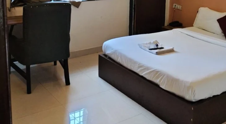 flexible hotel booking in haven stays koregaon park pune