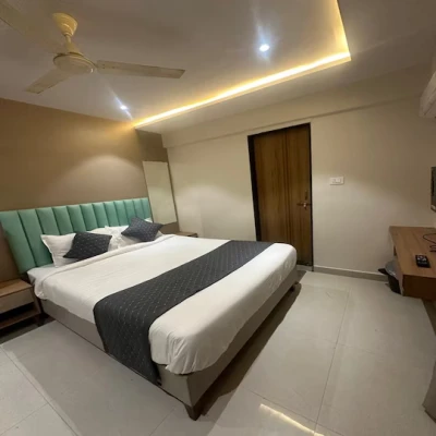 best budget hotels in hotel ajinkyatara executive ac lodging pune
