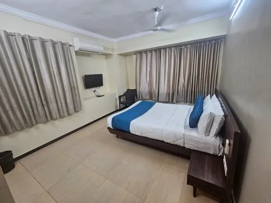 best unmarried couple friendly hotels in hotel alt acco close to kharadi pune