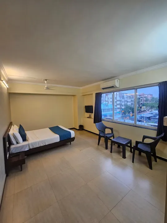 luxury hotel in hotel alt acco close to kharadi pune