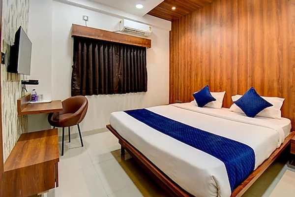 flexible hotel booking in hotel celebration inn chakan pune