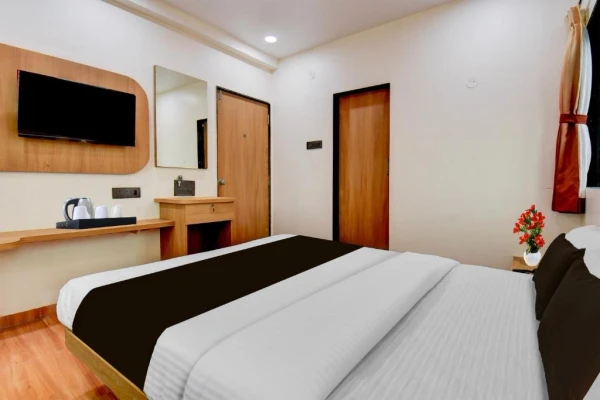 hourly stay in hotel d villa pune