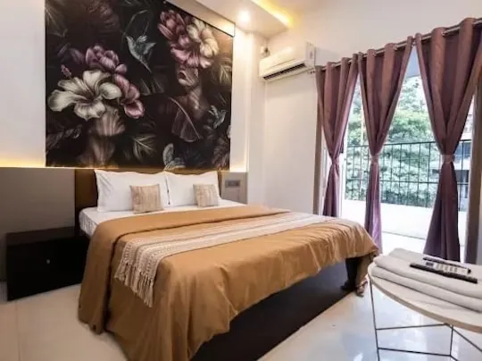 best hotels for few hours in hotel d villa pune