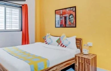hotels for few hours in hotel dazzling studio pune