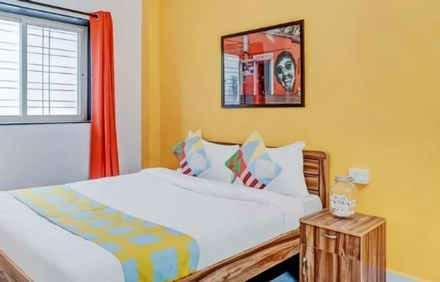cheap hotels in hotel dazzling studio pune